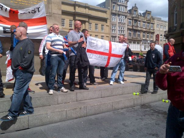 Donna posts about EDL Monument demo