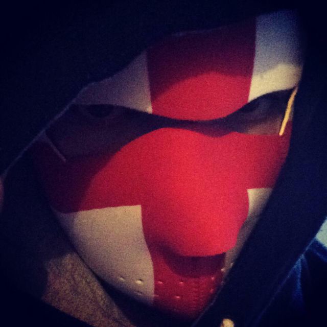 Adam Coulthand aka 'Kurt Hunt' - Online