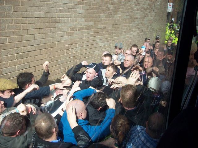 Warren Faulkner and NEI attack Tommy Robinson / Stephen Yaxley-Lennon