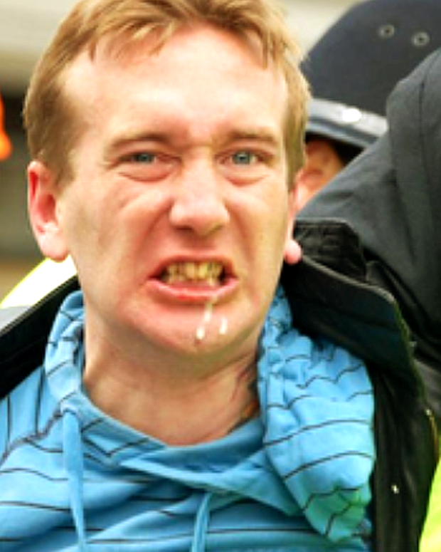 Give The Idiots Some Brains, Someone.....